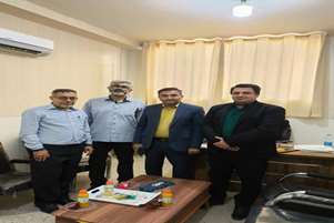 تقدیر از رئیس شبکه بهداشت و درمان شهرستان کوهچنار بمناسبت روز پزشک